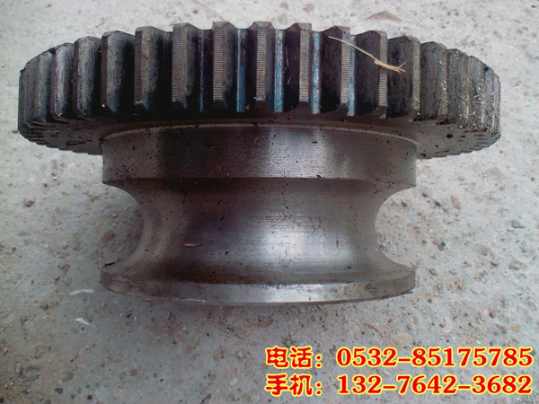 吊鉤拋丸機(jī)跑車(chē)。